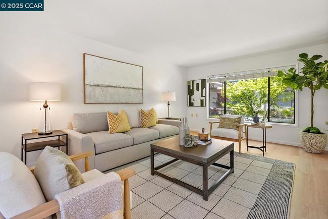 APT-2 - 1129 Leisure Ln, Condo with 2 bedrooms, 1 bathrooms and 1 parking in Walnut Creek CA | Image 12