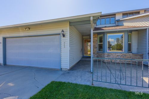945 N Gossett Ave, Boise, ID, 83704-8656 | Card Image