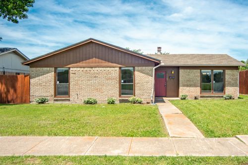 1125 Pleasant Valley Rd, Garland, TX, 75040-4839 | Card Image