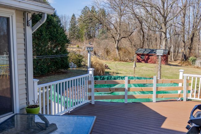 20 Maple Ave, House other with 3 bedrooms, 2 bathrooms and null parking in Broad Brook CT | Image 37