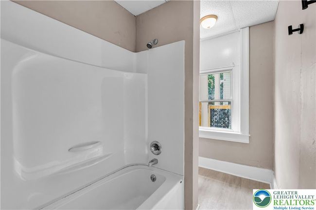 409 - 409 W Broad St, Condo with 12 bedrooms, 8 bathrooms and 9 parking in Tamaqua PA | Image 19