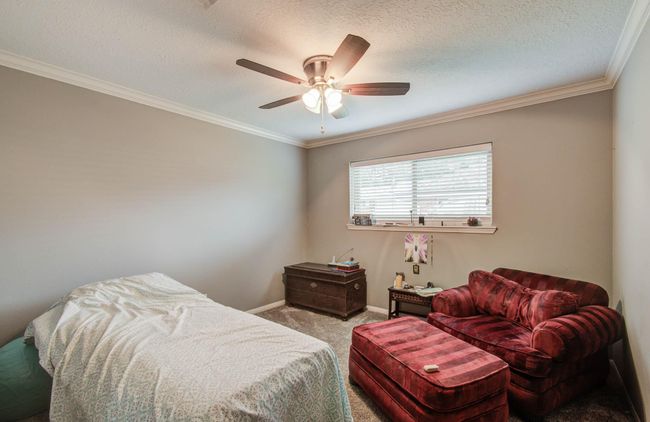 9818 Emnora Ln, House other with 4 bedrooms, 2 bathrooms and 2 parking in Houston TX | Image 27