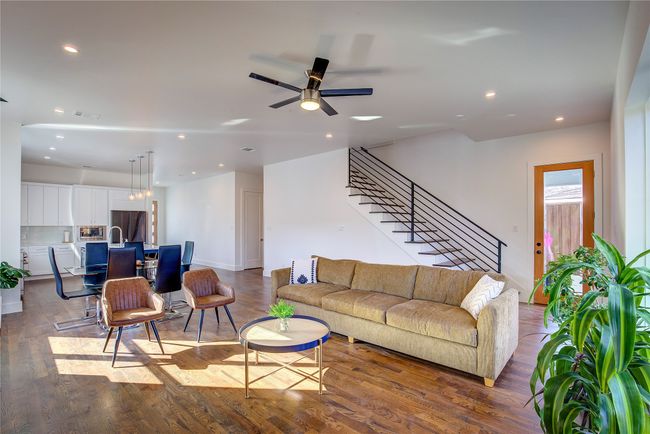 6702 Tyree St, House other with 4 bedrooms, 4 bathrooms and null parking in Dallas TX | Image 10