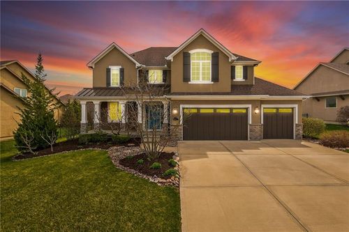 2827 102nd Ter, Kansas City, MO, 64155-3017 | Card Image