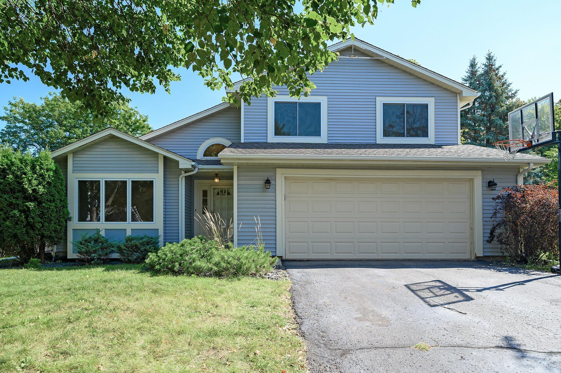 Ionia Path, Lakeville, MN 55044