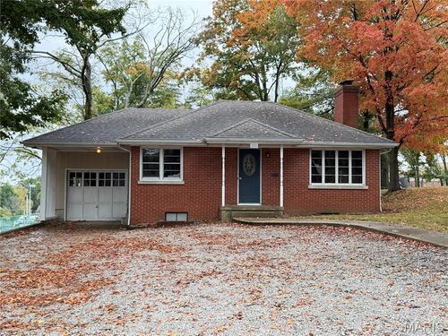 408 E Beaumont Ave, Greenville, IL, 62246-1202 | Card Image