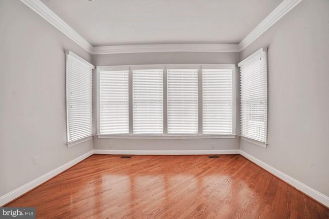 8238 Snead Loop, House other with 3 bedrooms, 3 bathrooms and null parking in GAINESVILLE VA | Image 17