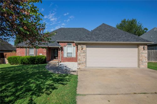 211 Essex Way, Centerton, AR, 72719-9503 | Card Image