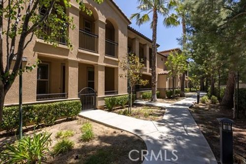 20332 Paseo Meriana, Porter Ranch, CA, 91326-4565 | Card Image