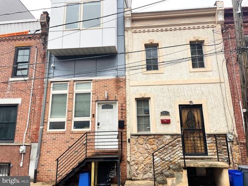 2433 Manton St, PHILADELPHIA, PA, 19146-2433 | Card Image