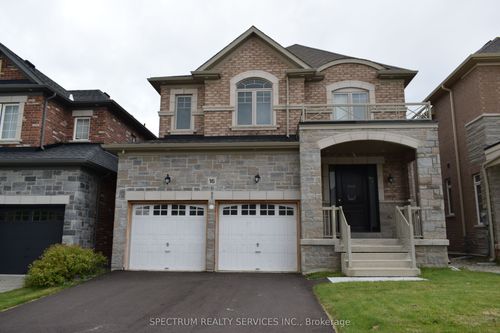 16 Barrow Ave, Bradford, ON, L3Z0W1 | Card Image