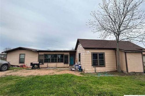 419 Main Street, Lometa, TX, 76853 | Card Image