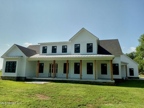1400 Bayou Dr, Indianola, MS, 38751-2900 | Card Image