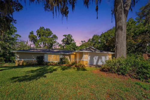 9421 Wallien Dr, Brooksville, FL, 34601-5207 | Card Image