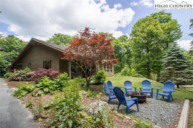 126 Rock Ledge Ln, House other with 5 bedrooms, 5 bathrooms and null parking in Sugar Mountain NC | Image 29