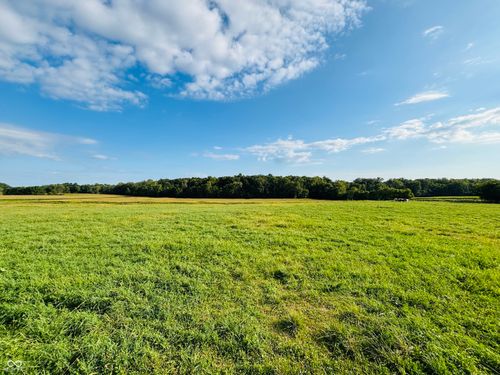 1 E County Road 750 S, Connersville, IN, 47331 | Card Image