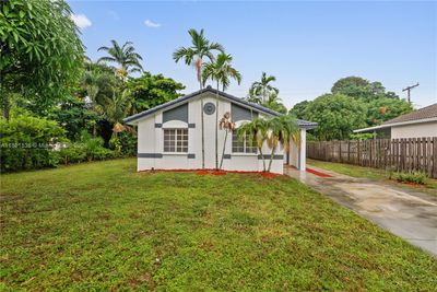 1547 Sw 30th Ave, Home with 0 bedrooms, 0 bathrooms and 5 parking in Fort Lauderdale FL | Image 1