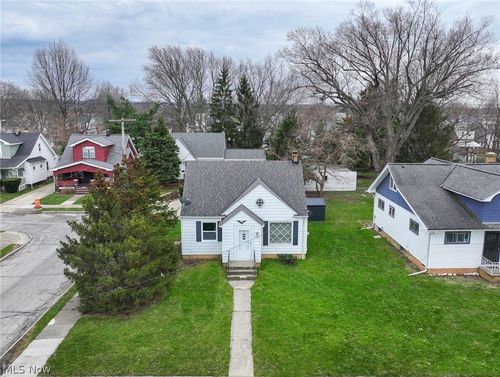 19200 Pasnow Avenue, Euclid, OH, 44119 | Card Image