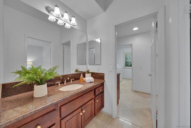 1288 Sunrise Way, House other with 5 bedrooms, 4 bathrooms and 6 parking in Escondido CA | Image 33