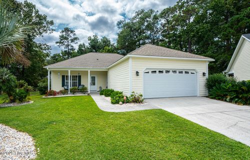 1604 Windsong Dr Sw, Ocean Isle Beach, NC, 28469-6459 | Card Image