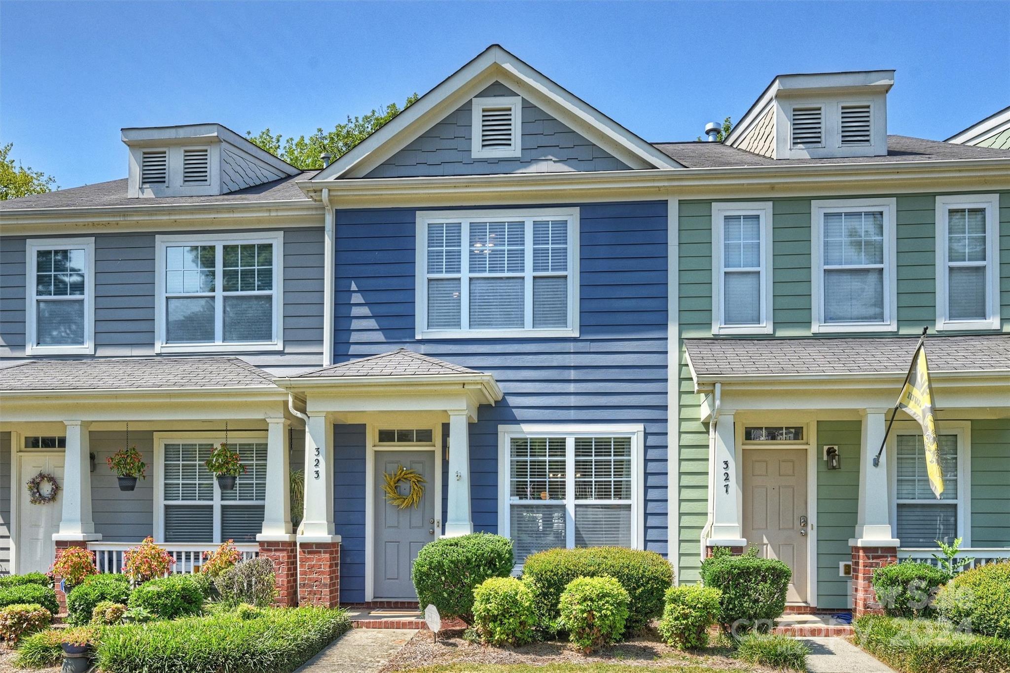 Hurston Cir, Charlotte, NC 28208