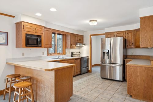 16 Birchwood Way, Laconia, NH, 03246-2902 | Card Image