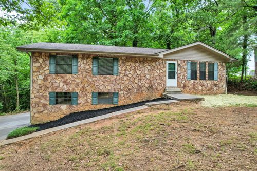 376 Oakwood Cir Ne, Cleveland, TN, 37312-6645 | Card Image