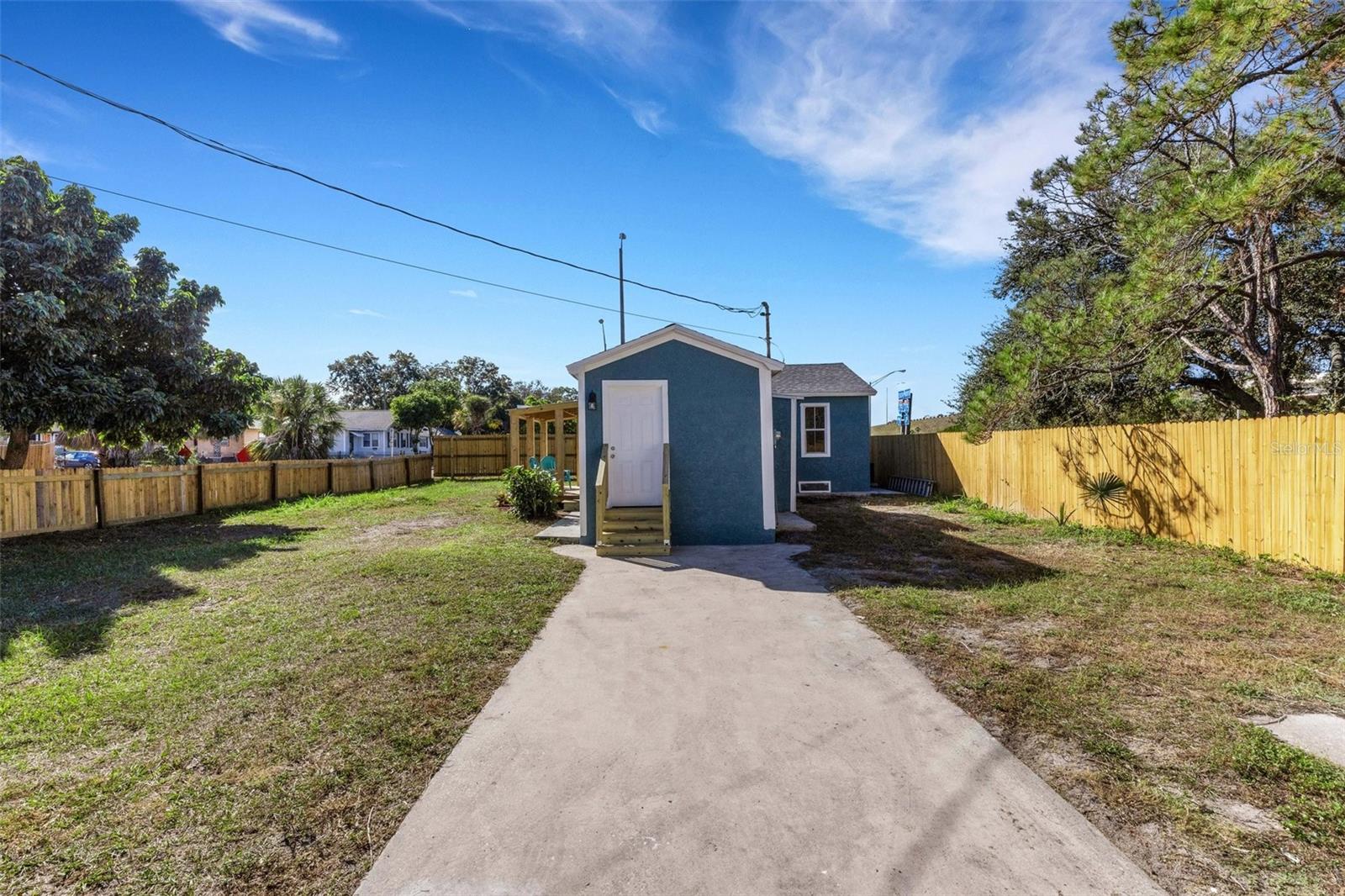 21st St, Saint Petersburg, FL 33714