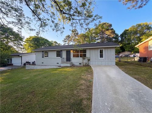 610 Melrose Dr, Forest Park, GA, 30297-3048 | Card Image