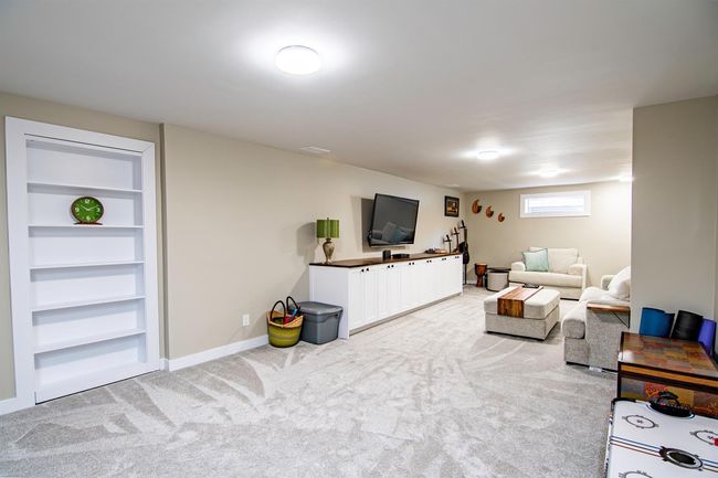 8 Broughton Cres, House detached with 4 bedrooms, 2 bathrooms and 4 parking in Red Deer AB | Image 37
