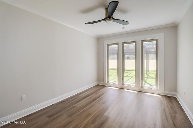 Guest Bedroom 3 | Image 22
