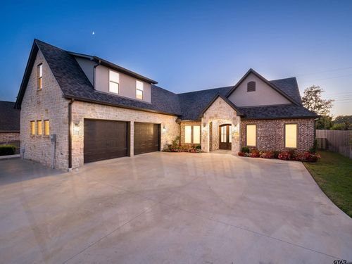 2232 Thornwood, Tyler, TX, 75703-0552 | Card Image