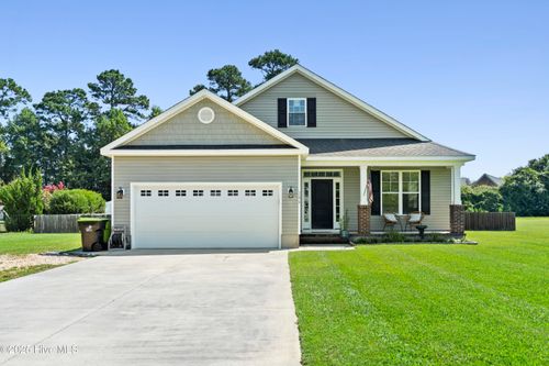 106 Neptune Ct, Havelock, NC, 28532-9035 | Card Image
