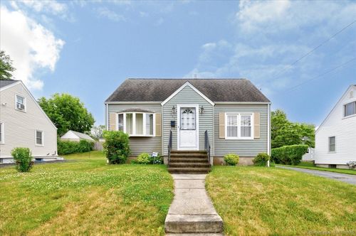 535 Jewett Ave, Bridgeport, CT, 06606-2829 | Card Image