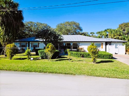 1505 Coral Ave, Vero Beach, FL, 32963-2341 | Card Image