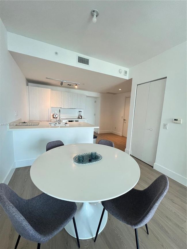 UNIT-1202 - 501 Ne 31 St St, Condo with 1 bedrooms, 2 bathrooms and null parking in Miami FL | Image 13