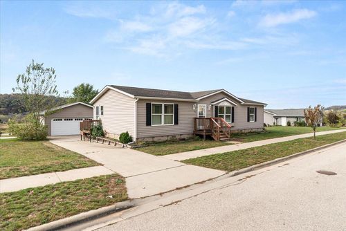 407 Sandy Mound Street, GAYS MILLS, WI, 54631 | Card Image