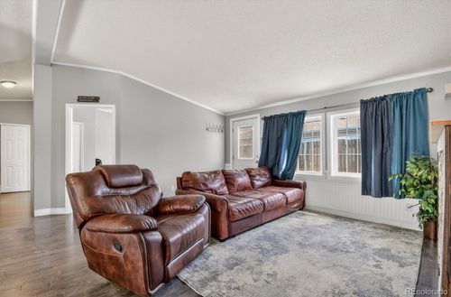 213 Versailles St, Lochbuie, CO, 80603-9759 | Card Image