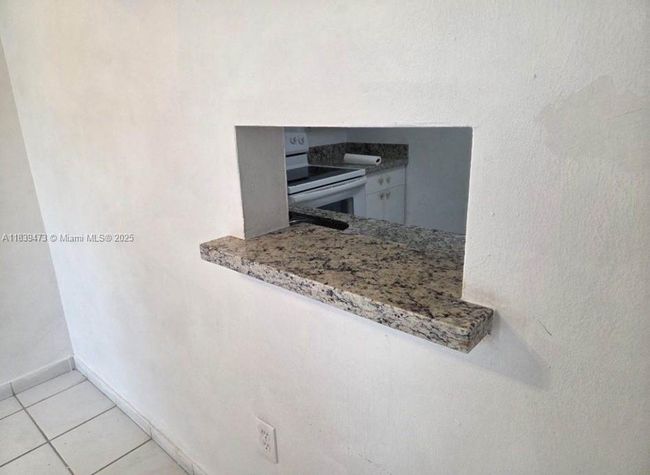 APT-206 - 5755 W 20 Th Ave, Condo with 2 bedrooms, 2 bathrooms and null parking in Hialeah FL | Image 26