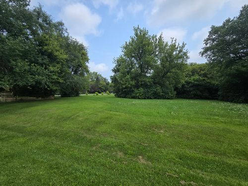 517 Atlantic Dr Ne, Poplar Grove, IL, 61065-8954 | Card Image