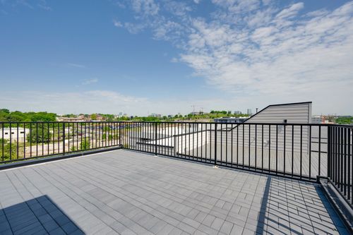 660 Hamilton Ave, Nashville, TN, 37203-5006 | Card Image
