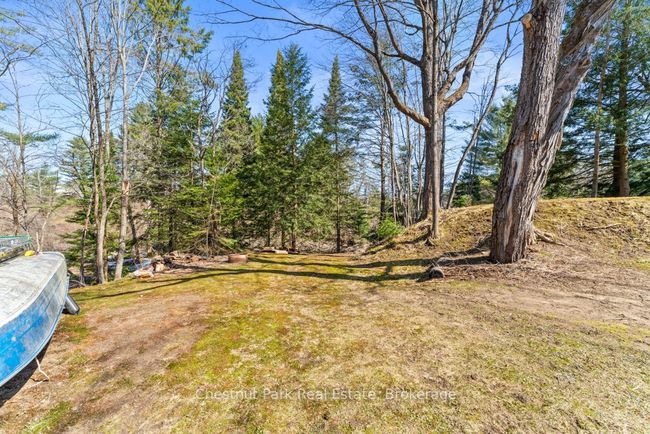 91 Santas Village Rd, House other with 4 bedrooms, 2 bathrooms and 7 parking in Bracebridge ON | Image 44