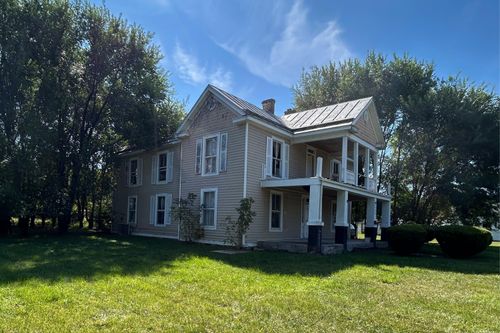 2380 Gardner St, Elliston, VA, 24087-3012 | Card Image