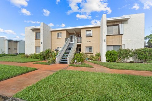 k-19-1310 Ne 14th Ct, Jensen Beach, FL, 34957-5697 | Card Image