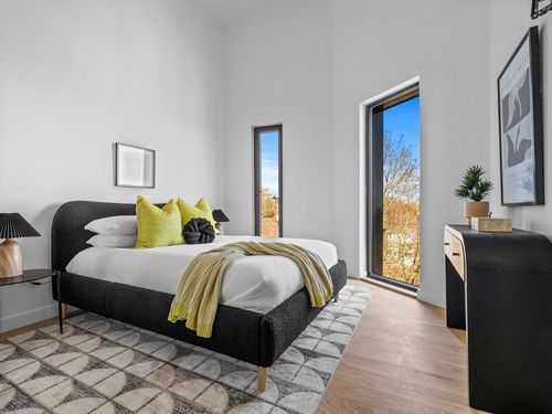 101-22 High St, Boston, MA, 02122-3009 | Card Image