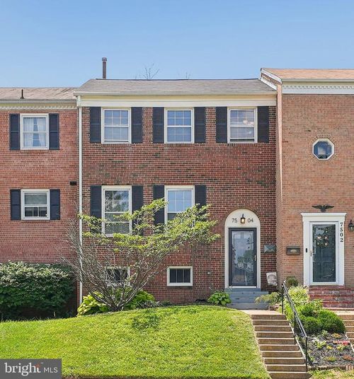 7504 Bland Dr, MANASSAS, VA, 20109-6249 | Card Image