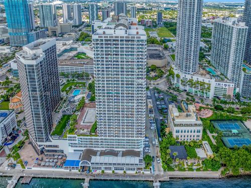 apt-2638-1717 N Bayshore Dr, Miami, FL, 33132-1162 | Card Image