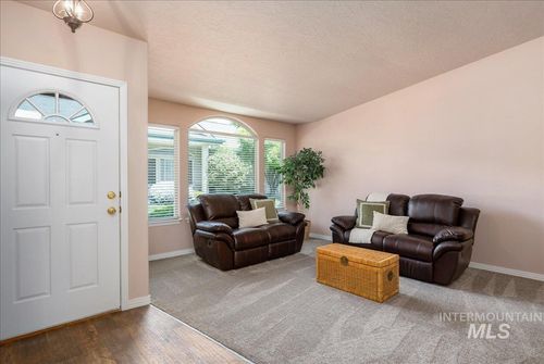 3872 N Bayou Ln, Garden City, ID, 83703-3022 | Card Image
