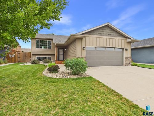 4700 S Tribbey Trl Trail, Sioux Falls, SD, 57106 | Card Image