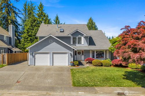 15720 Se 184th St, Renton, WA, 98058-9681 | Card Image